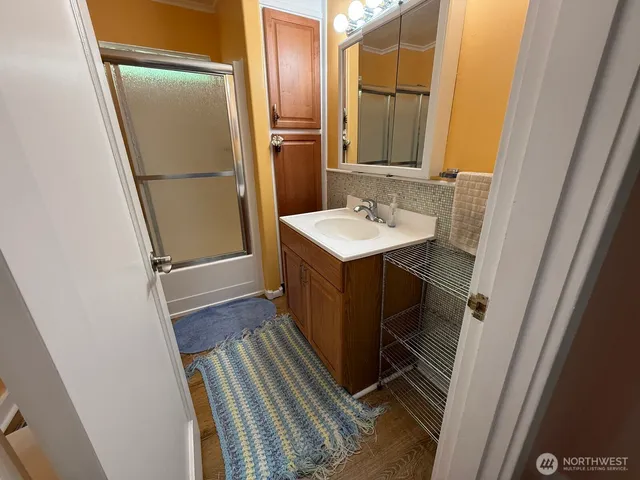 $349,000 | 18 Cherry Avenue West, Omak, WA 98841