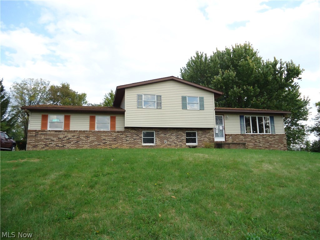 71395 Sharon Road Bridgeport, OH 43912 - Photo 1 of 7 Gallery Image 1