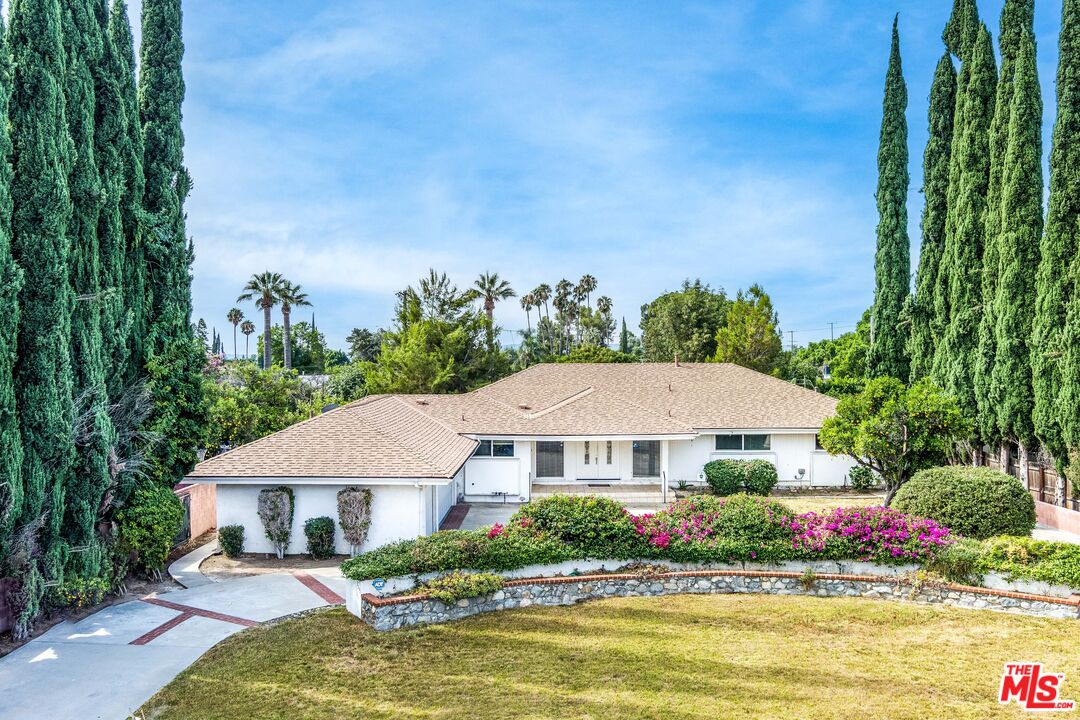 17438 San Fernando Mission Boulevard, Granada Hills, CA 91344 Compass