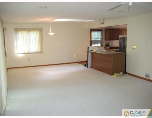 10 Rodney Road East Brunswick, NJ 08816 - Photo 3 of 8
