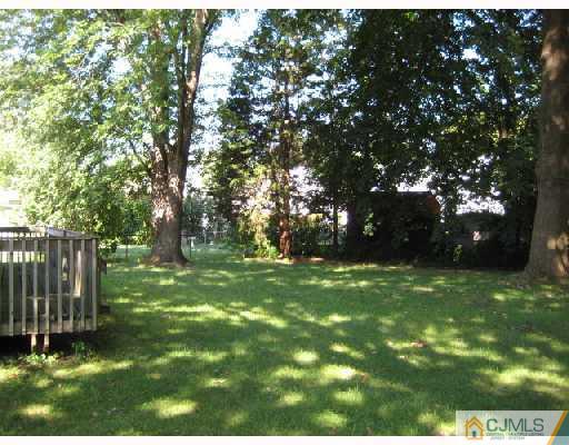 10 Rodney Road East Brunswick, NJ 08816 - Photo 7 of 8