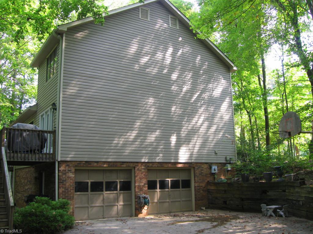 8301 Mccrory Road Stokesdale, NC 27357 - Photo 4 of 30 Basement Garage