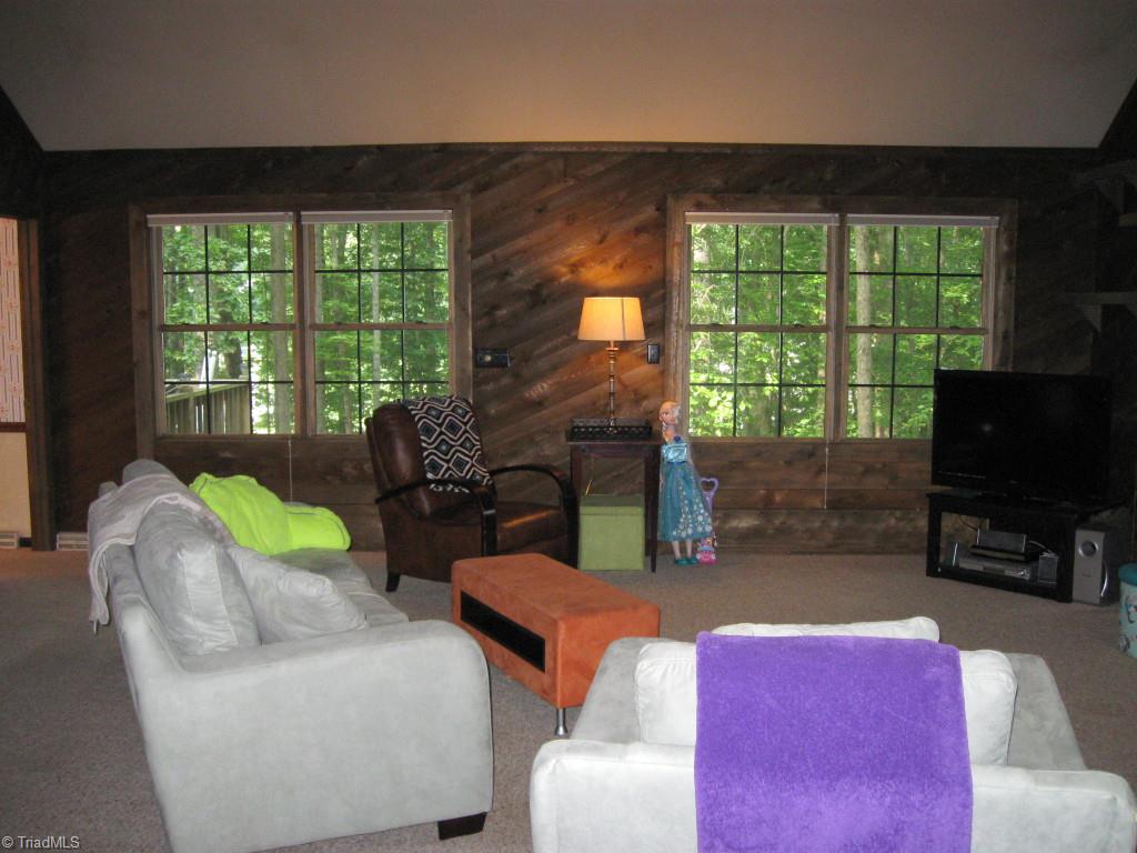 8301 Mccrory Road Stokesdale, NC 27357 - Photo 7 of 30 Living Room