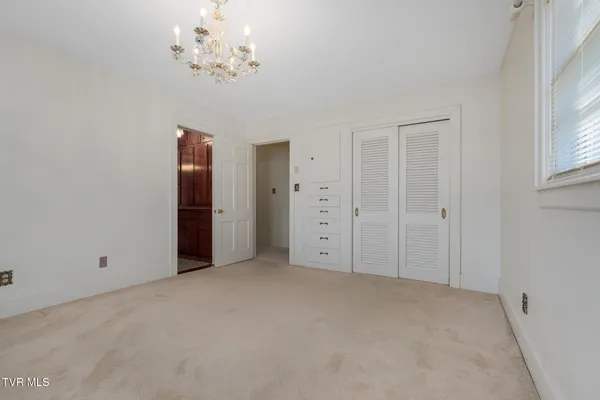 $2,500 | 203 Pawnee Street, Johnson City, TN 37604