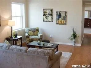 $1,900 | 714 North Townsend Street, Unit 3B, Syracuse, NY 13203