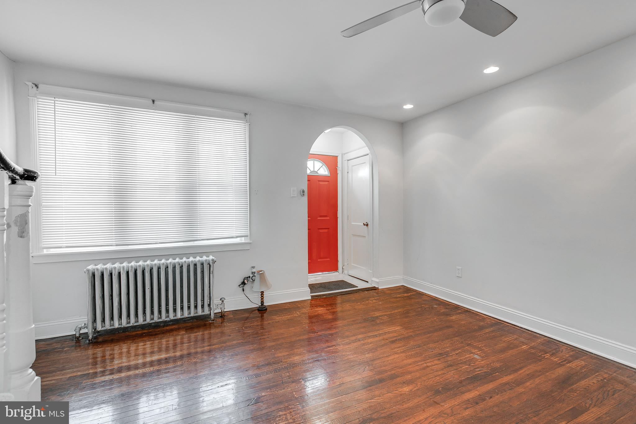 7811 Temple Road Philadelphia, PA 19150 - Photo 3 of 35 Light-filled living southern-facing living room