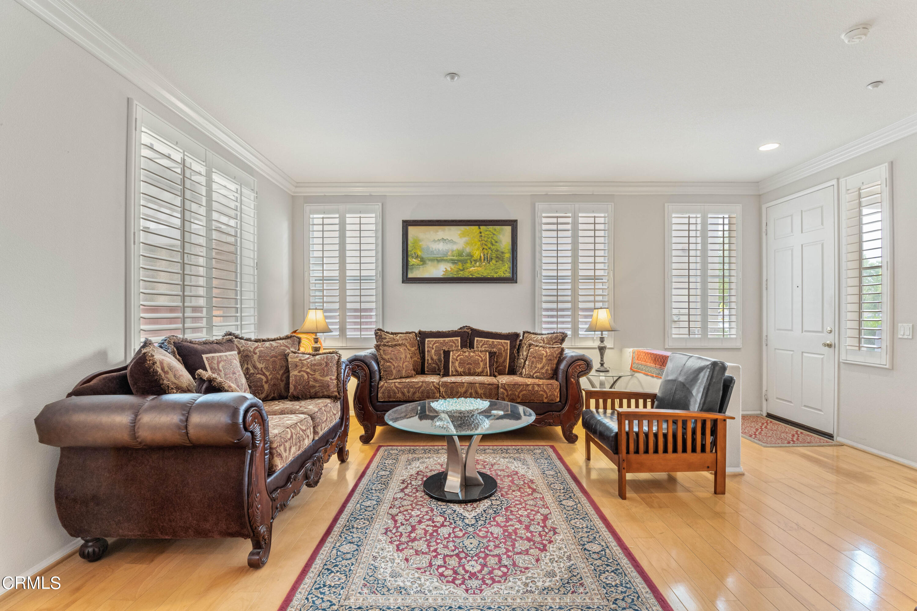 1620 Rubio Circle Oxnard, CA 93030 - Photo 58 of 68 a living room with furniture and a large window
