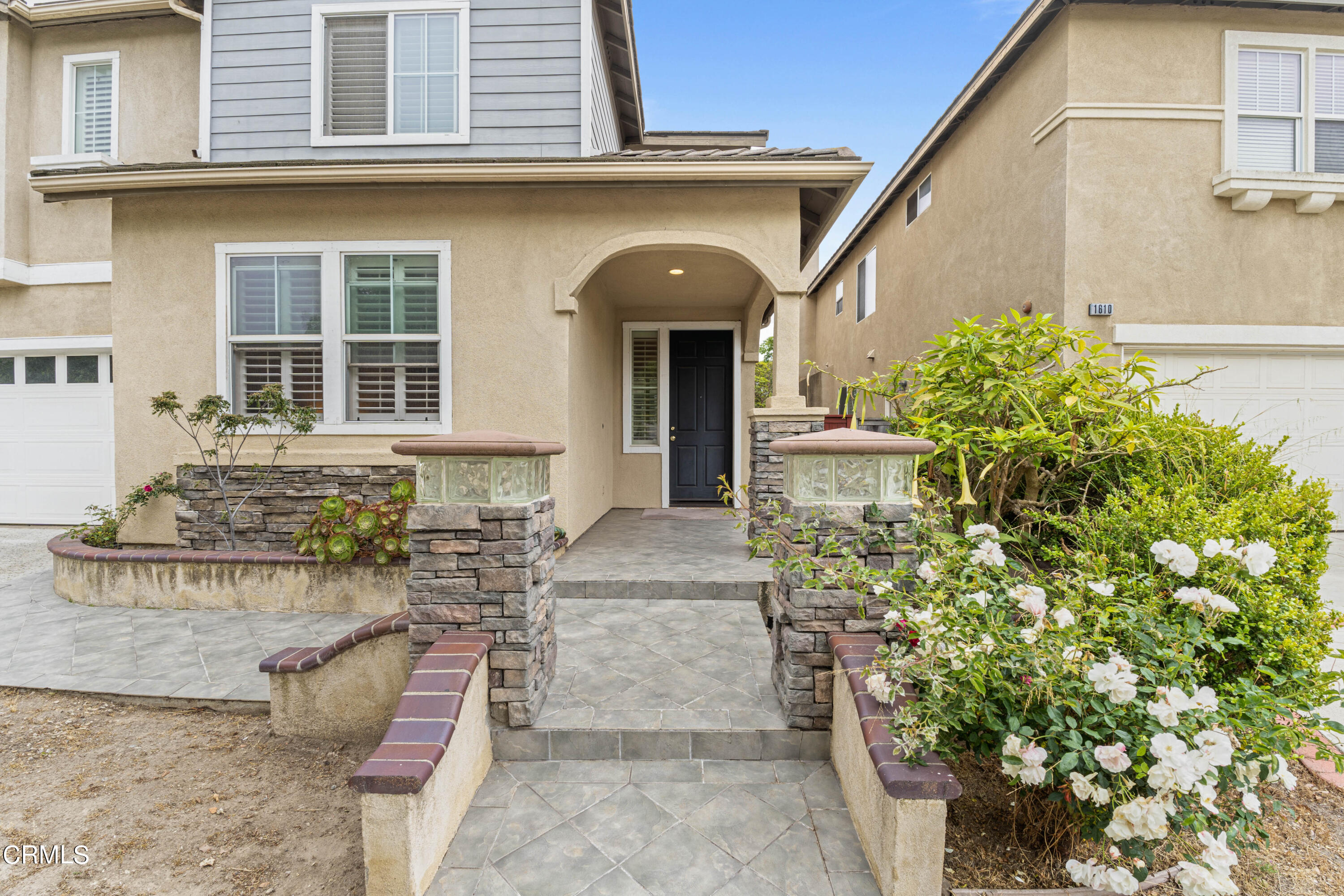 1620 Rubio Circle Oxnard, CA 93030 - Photo 7 of 68 a front view of a house