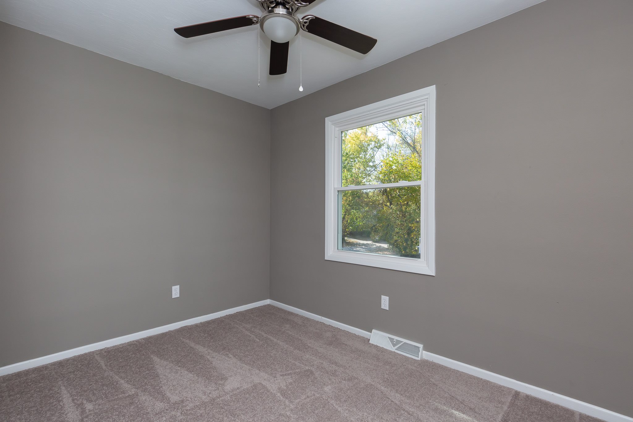 212 5th Street Colona, IL 61241 - Photo 14 of 29 Gallery Image 14