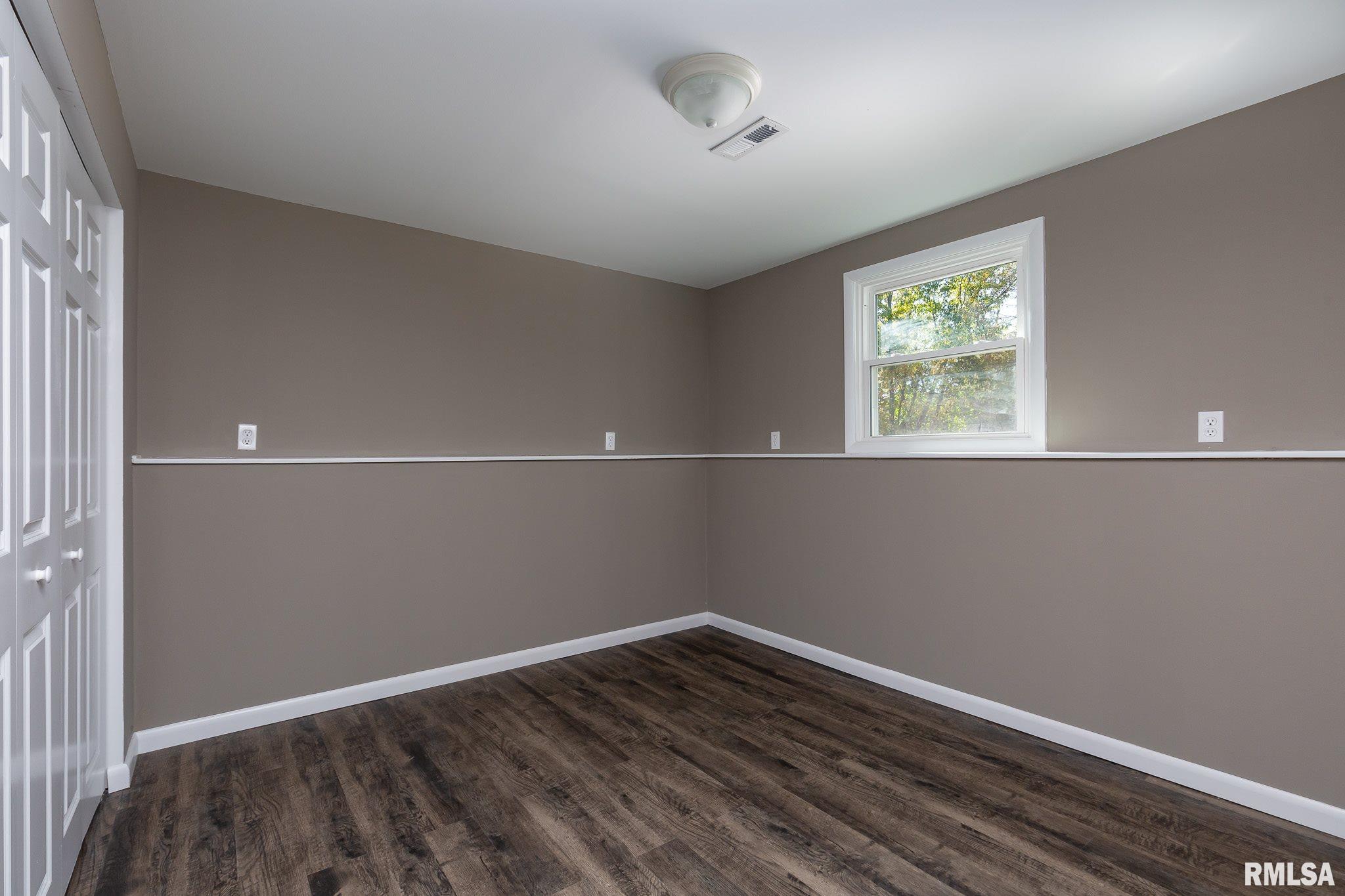 212 5th Street Colona, IL 61241 - Photo 17 of 29 Gallery Image 17