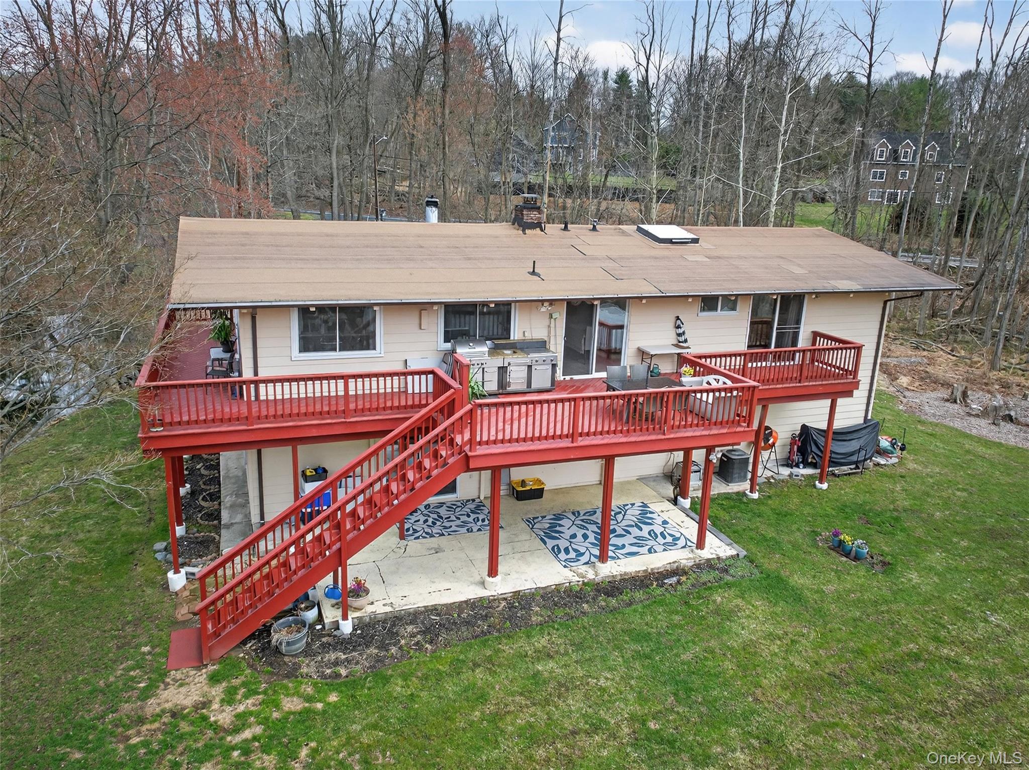 810 Haverstraw Road Suffern, NY 10901 - Photo 44 of 49