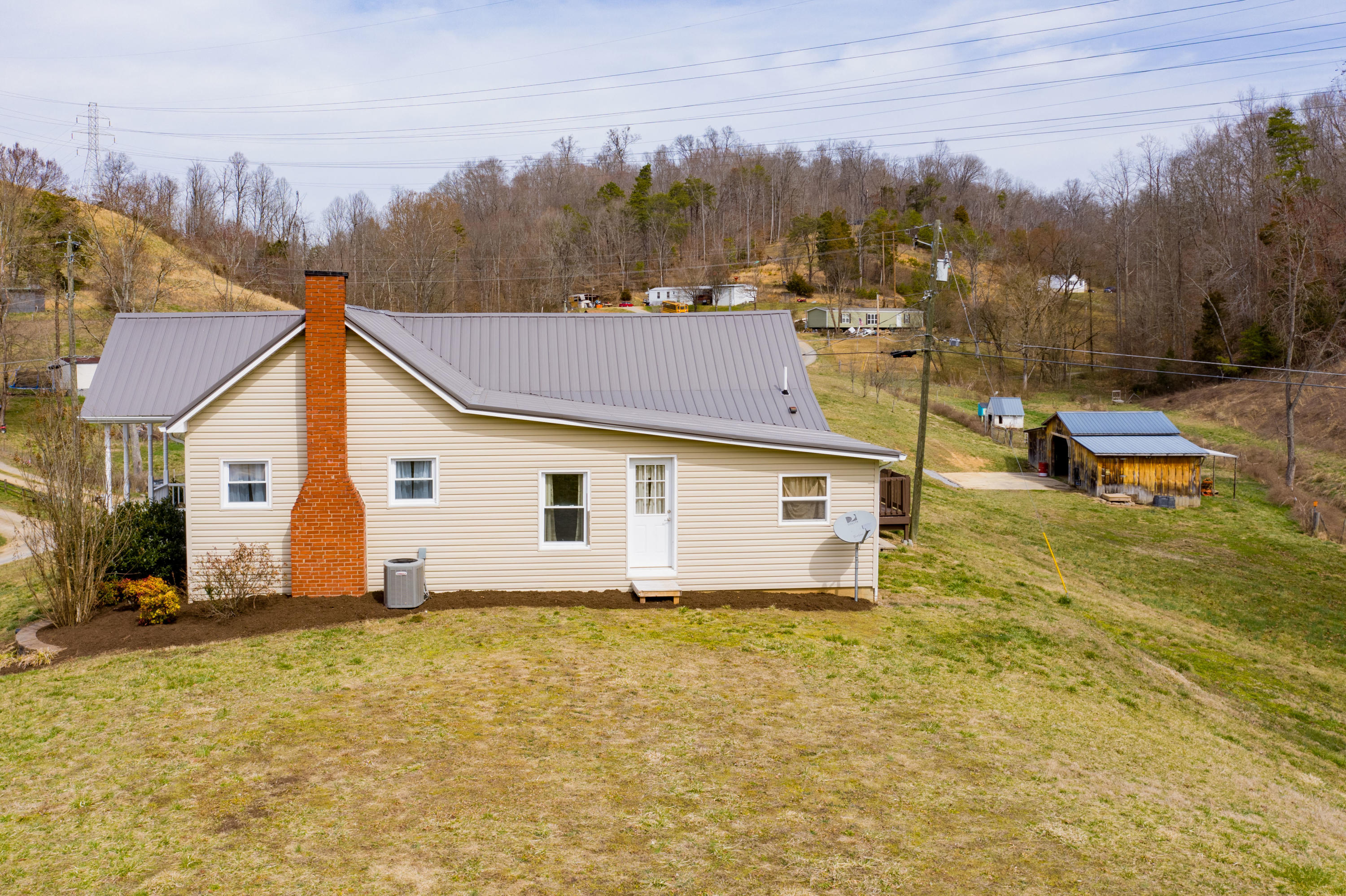 117 Dickerson Road Church Hill, TN 37642 - Photo 54 of 73 117 Dickerson Rd (21 of 76)