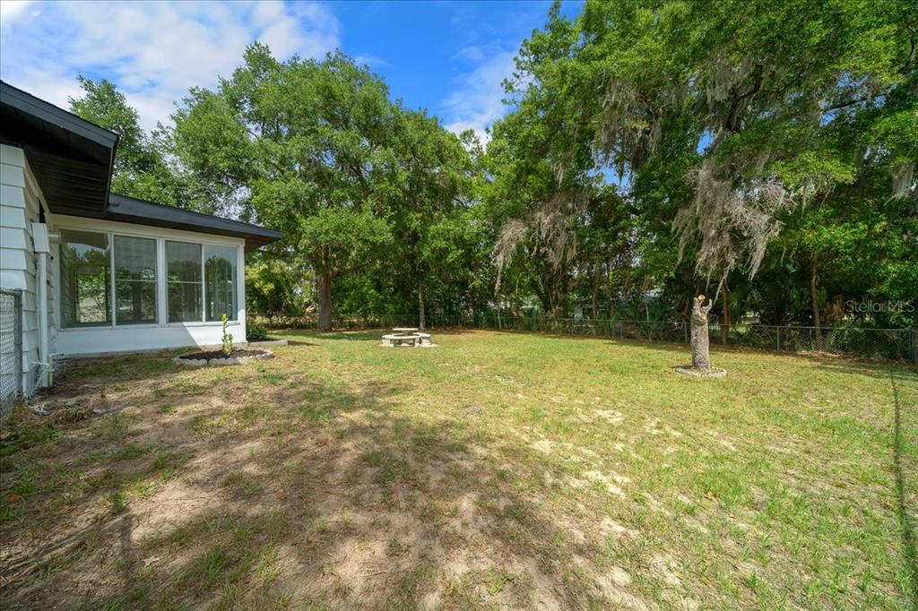 475 Lake Road Ocala, FL 34472 - Photo 9 of 41