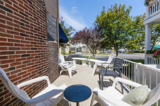 $5,500 | 8310 Ventnor Avenue, Unit AVAILABLE WEEKLY IN JUNE, Margate City, NJ 08402