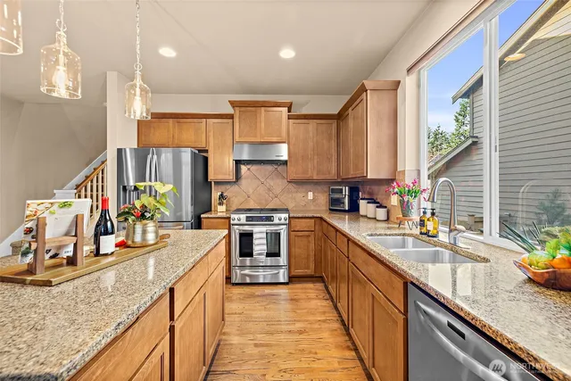 $1,540,000 | 8812 Norman Avenue Southeast, Snoqualmie, WA 98065