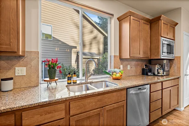 $1,540,000 | 8812 Norman Avenue Southeast, Snoqualmie, WA 98065