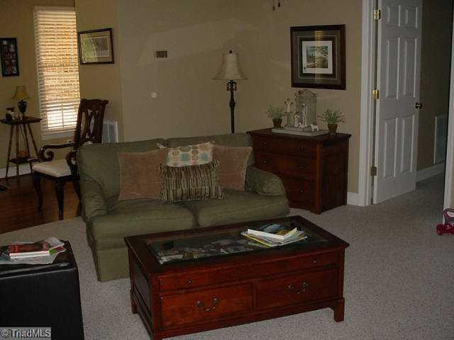 2192 Shiptontown Road Lexington, NC 27292 - Photo 7 of 12 Living Room.