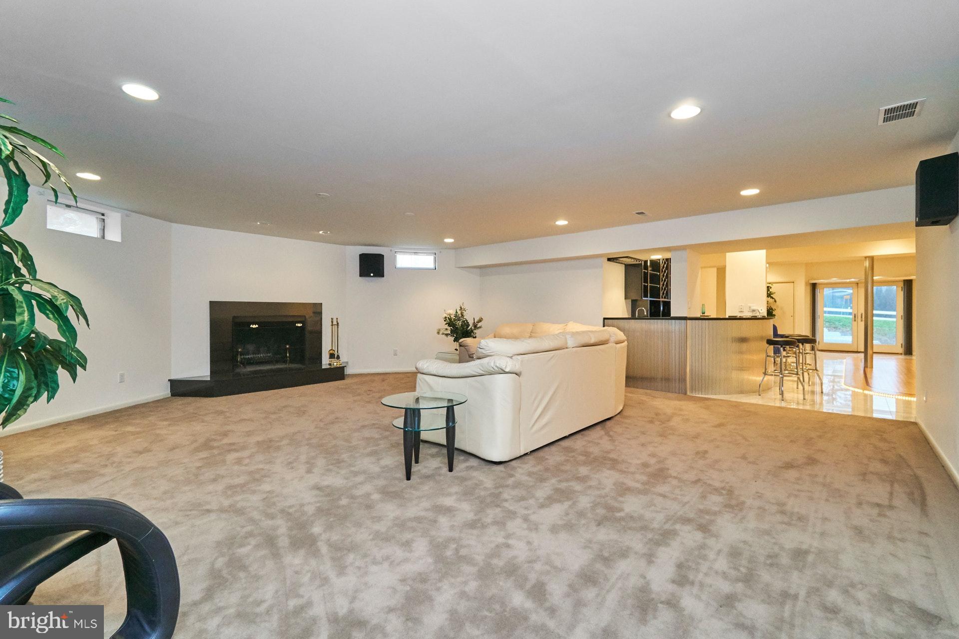 6830 Clifton Road Clifton, VA 20124 - Photo 53 of 90