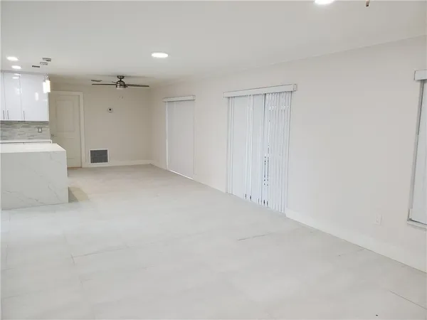 $3,000 | 9632 Kenilworth Court, Boca Raton, FL 33428