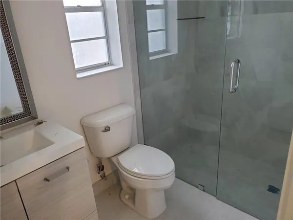 $3,000 | 9632 Kenilworth Court, Boca Raton, FL 33428