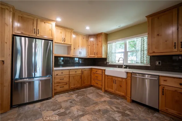 $699,990 | 14700 Heritage Way, Oro Grande, CA 92368