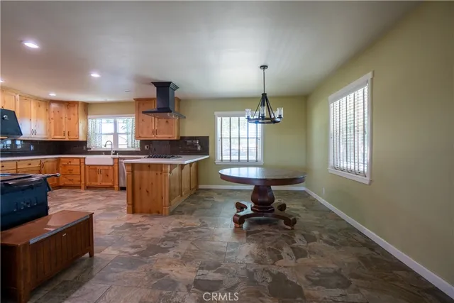 $699,990 | 14700 Heritage Way, Oro Grande, CA 92368