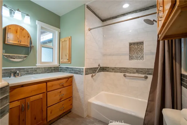 $699,990 | 14700 Heritage Way, Oro Grande, CA 92368