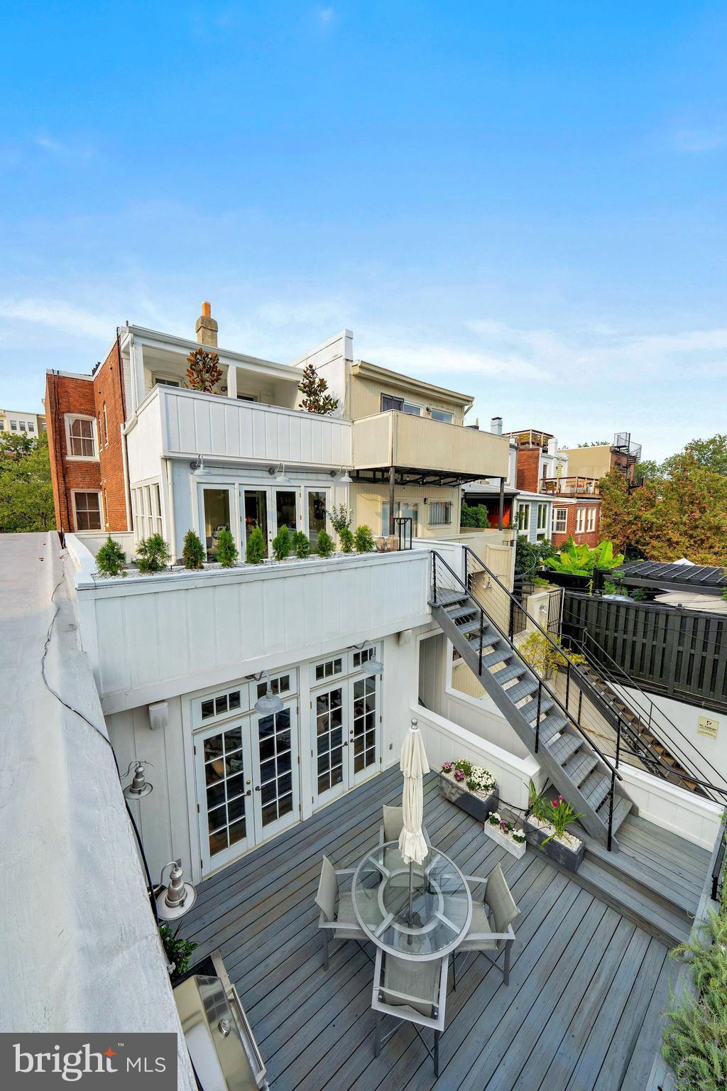 1858 Kalorama Road Northwest Washington, DC 20009 - Photo 104 of 113 Back Exterior