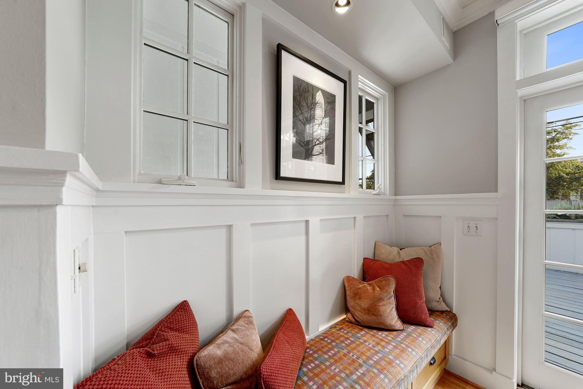 1858 Kalorama Road Northwest Washington, DC 20009 - Photo 30 of 113 Custom window seat/storage