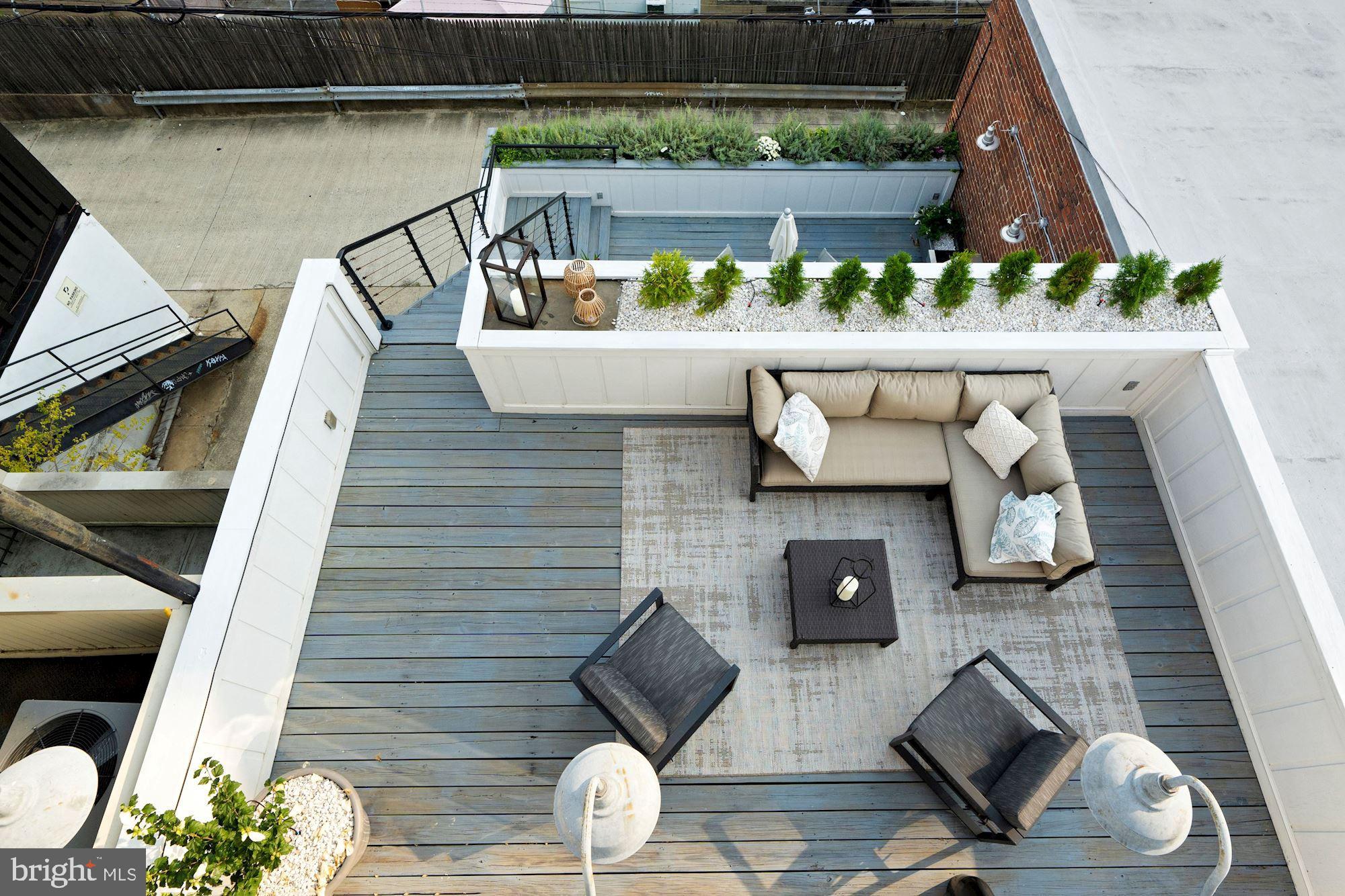 1858 Kalorama Road Northwest Washington, DC 20009 - Photo 51 of 113 View of Second Level Deck from above