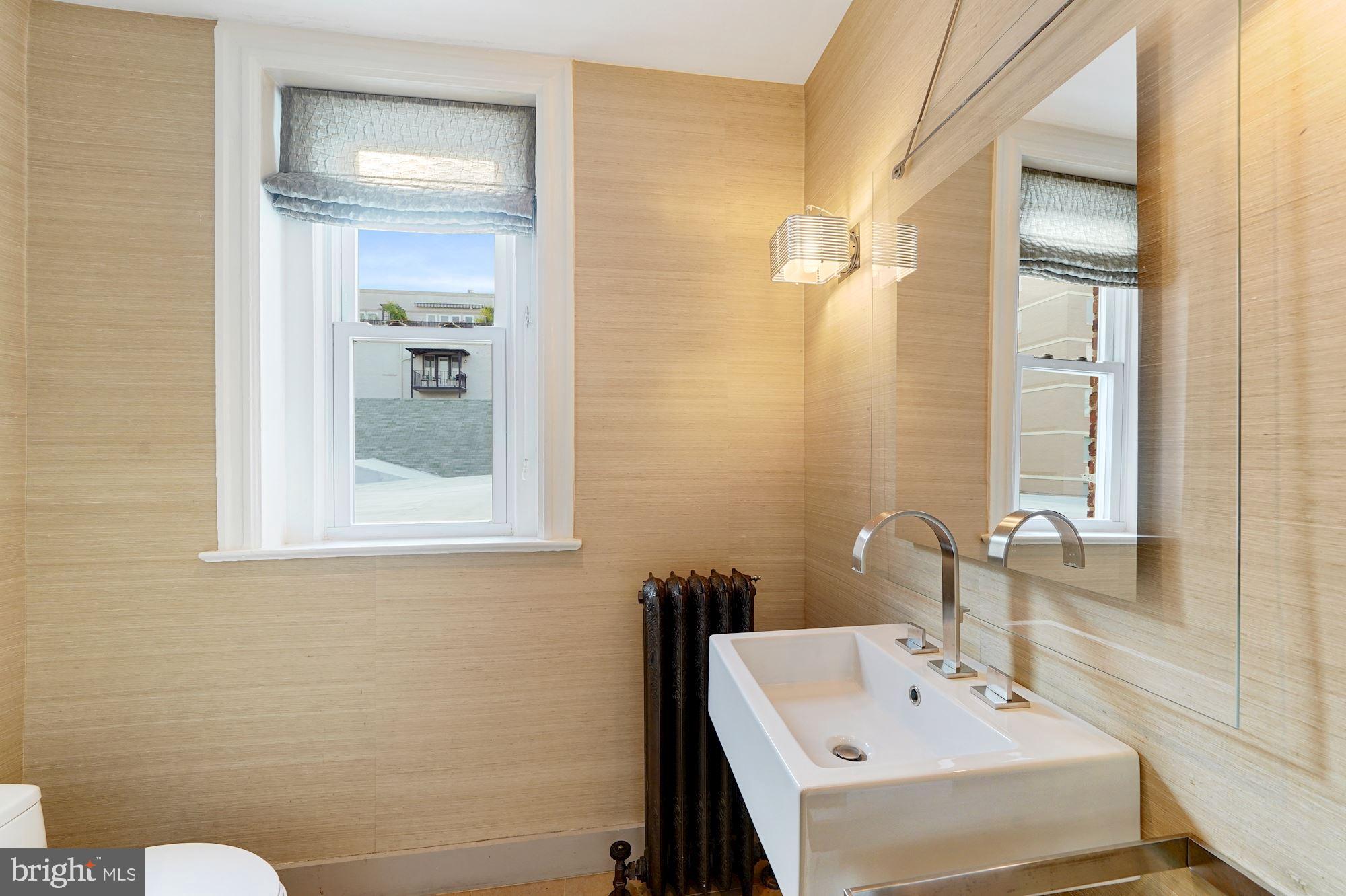 1858 Kalorama Road Northwest Washington, DC 20009 - Photo 56 of 113 Half Bath