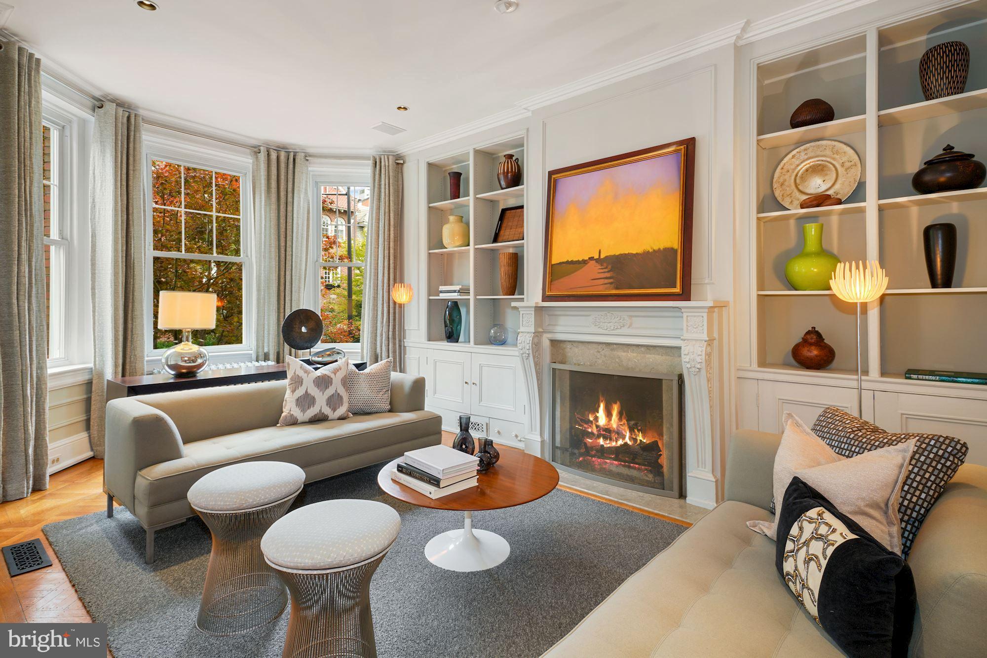 1858 Kalorama Road Northwest Washington, DC 20009 - Photo 9 of 113 Living Room