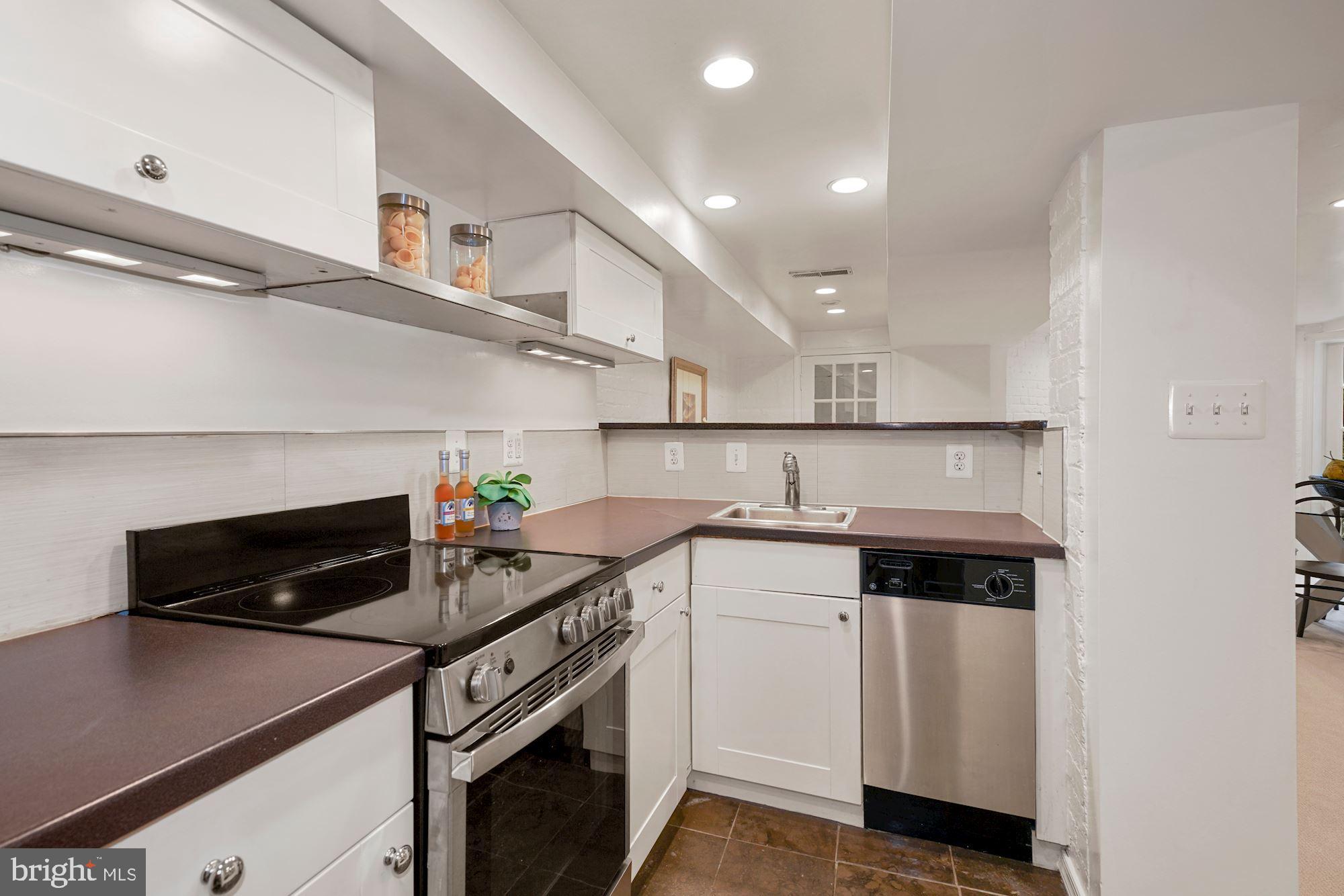 1858 Kalorama Road Northwest Washington, DC 20009 - Photo 85 of 113 Kitchen