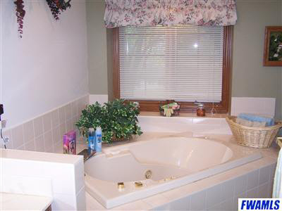 5002 Union Chapel Road Fort Wayne, IN 46845 - Photo 9 of 20
