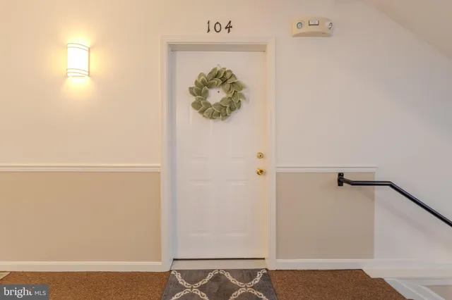 $2,450 | 2015 Governor Thomas Bladen Way, Unit 104, Annapolis, MD 21401