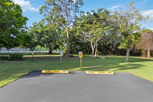 $159,900 | 4440 Ironwood Circle, Unit 508D, Bradenton, FL 34209