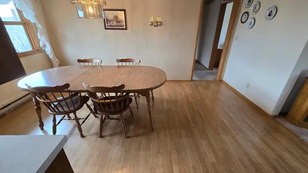 $249,900 | 102 Thill Drive East, Rose Creek, MN 55970