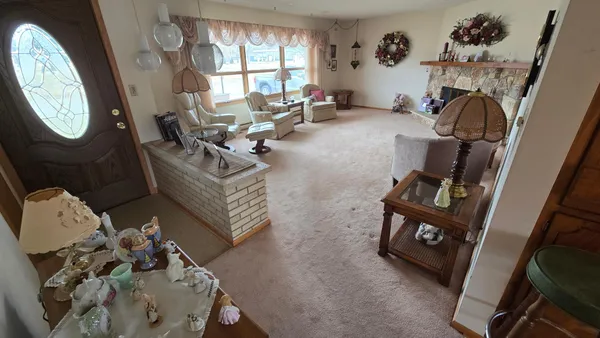 $249,900 | 102 Thill Drive East, Rose Creek, MN 55970