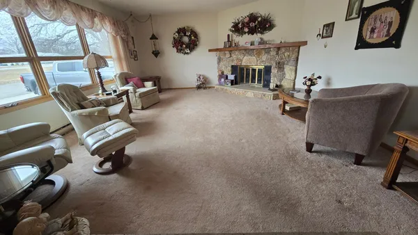 $249,900 | 102 Thill Drive East, Rose Creek, MN 55970