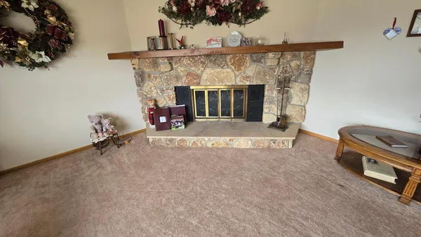 $249,900 | 102 Thill Drive East, Rose Creek, MN 55970