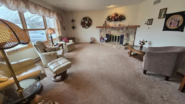 $249,900 | 102 Thill Drive East, Rose Creek, MN 55970