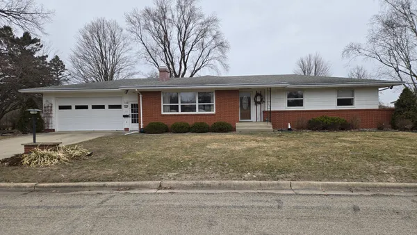 $249,900 | 102 Thill Drive East, Rose Creek, MN 55970