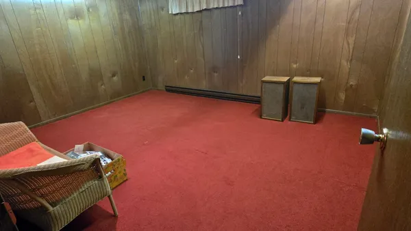 $249,900 | 102 Thill Drive East, Rose Creek, MN 55970