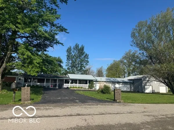 $329,000 | 6077 South 200 East, Waldron, IN 46182
