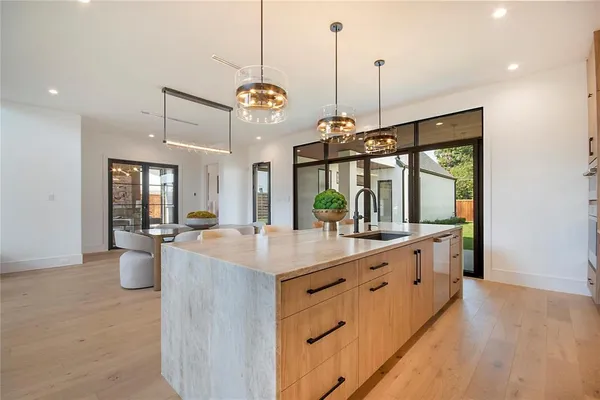 $1,675,000 | 7619 Kenwell Street, Dallas, TX 75209