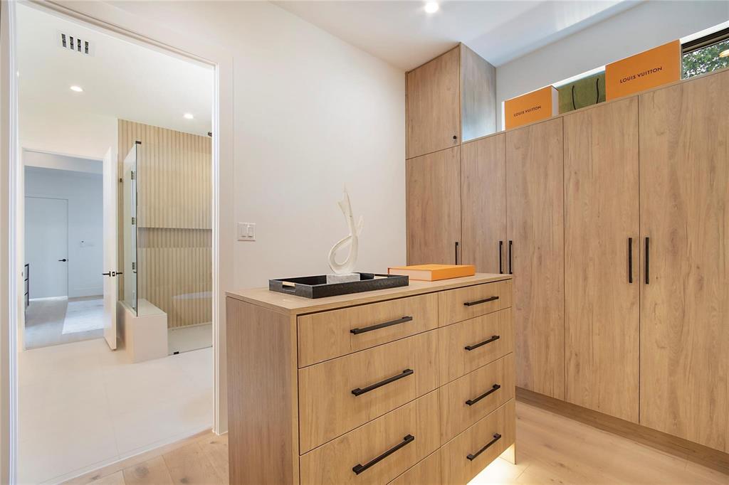 7619 Kenwell Street Dallas, TX 75209 - Photo 26 of 40