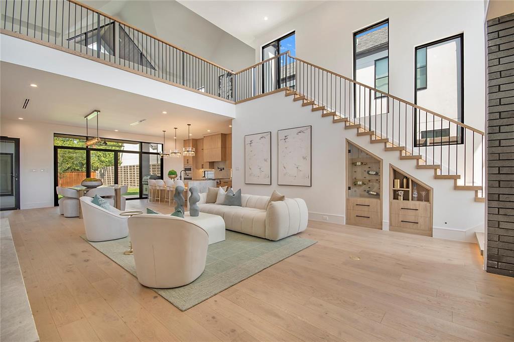 7619 Kenwell Street Dallas, TX 75209 - Photo 5 of 40