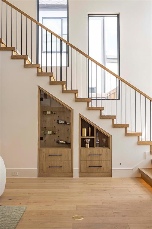 7619 Kenwell Street Dallas, TX 75209 - Photo 6 of 40