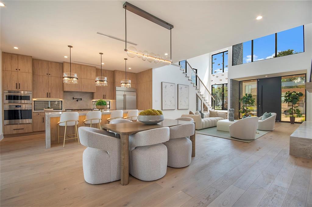 7619 Kenwell Street Dallas, TX 75209 - Photo 9 of 40