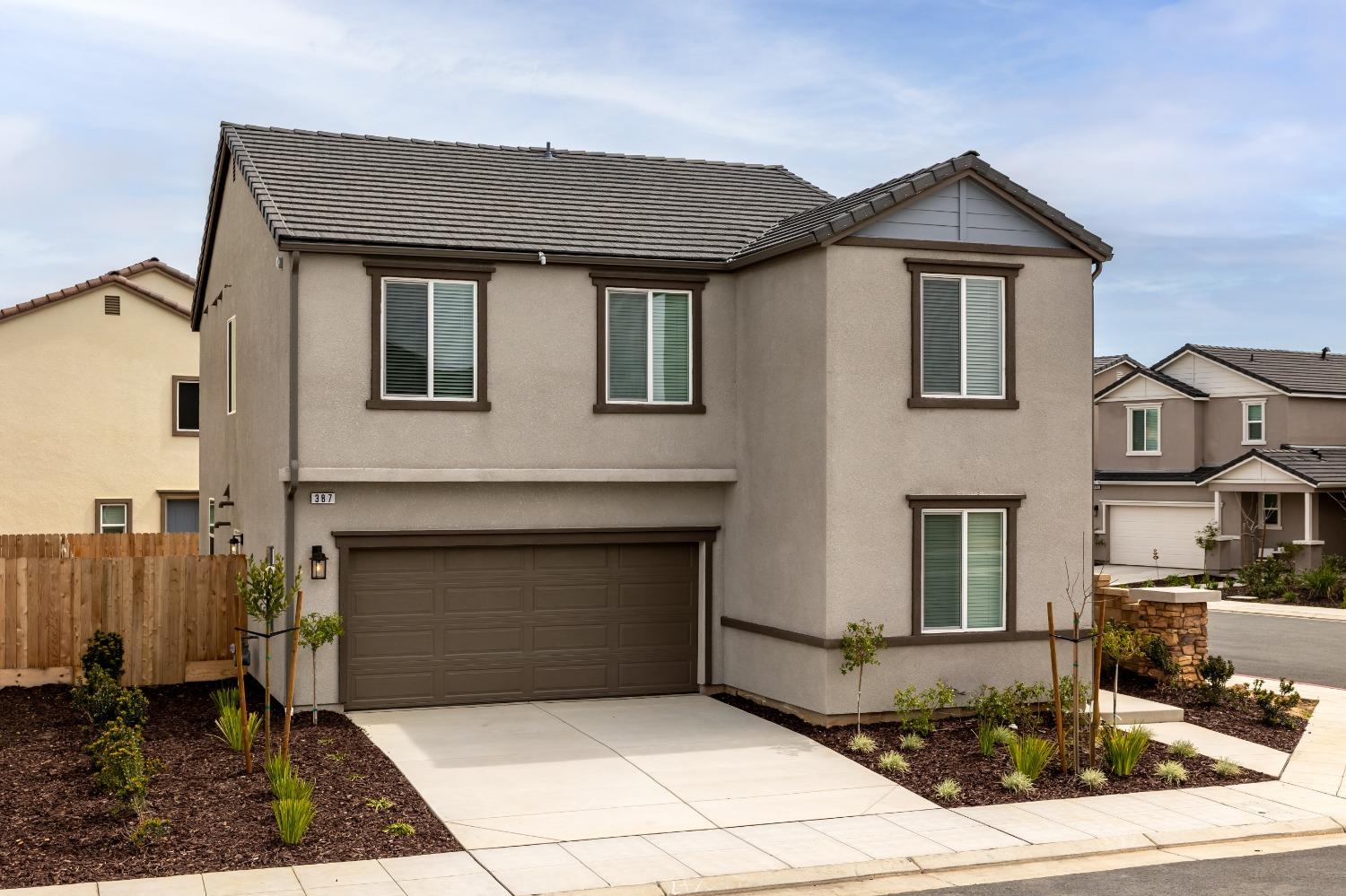387 Thunder Road South Madera, CA 93636 - Photo 2 of 12 Gallery Image 2